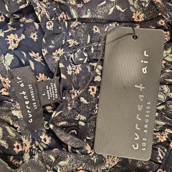 💕CURRENT AIR💕 Smocked Flutter-Sleeve Blouse ~ Micro Floral Print Large L NWT - Picture 7 of 9